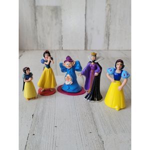 Disney Snow White princess dwarves evil queen toy figure playset